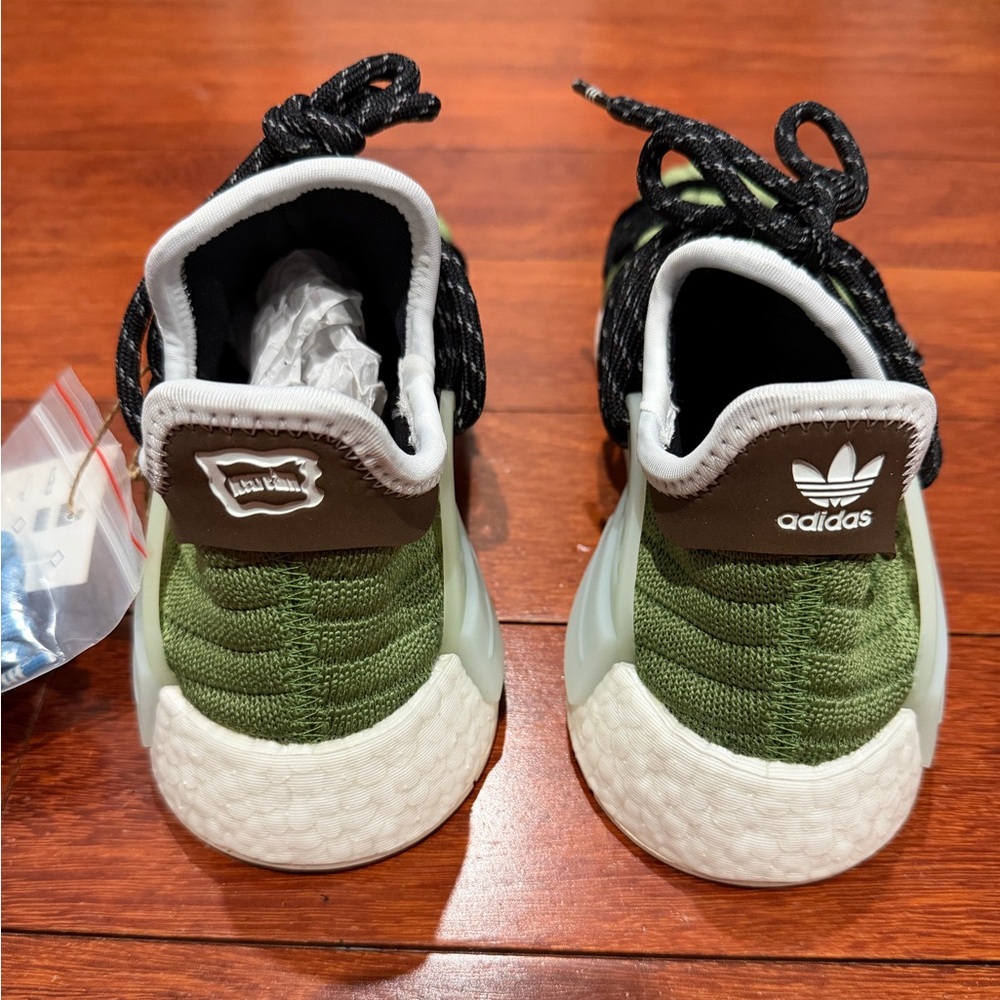 Adidas BBC Ice Cream x Pharrell Human Race NMD Running Dog Sneakers Sz. 5 NWT - Picture 5 of 9